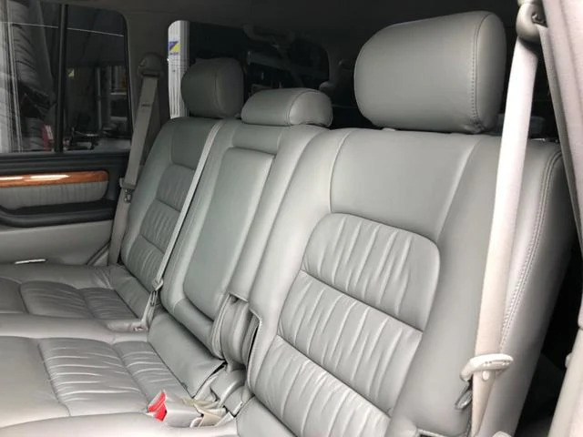 TOYOTA SAFARI LAND CRUISER for hire in Uganda