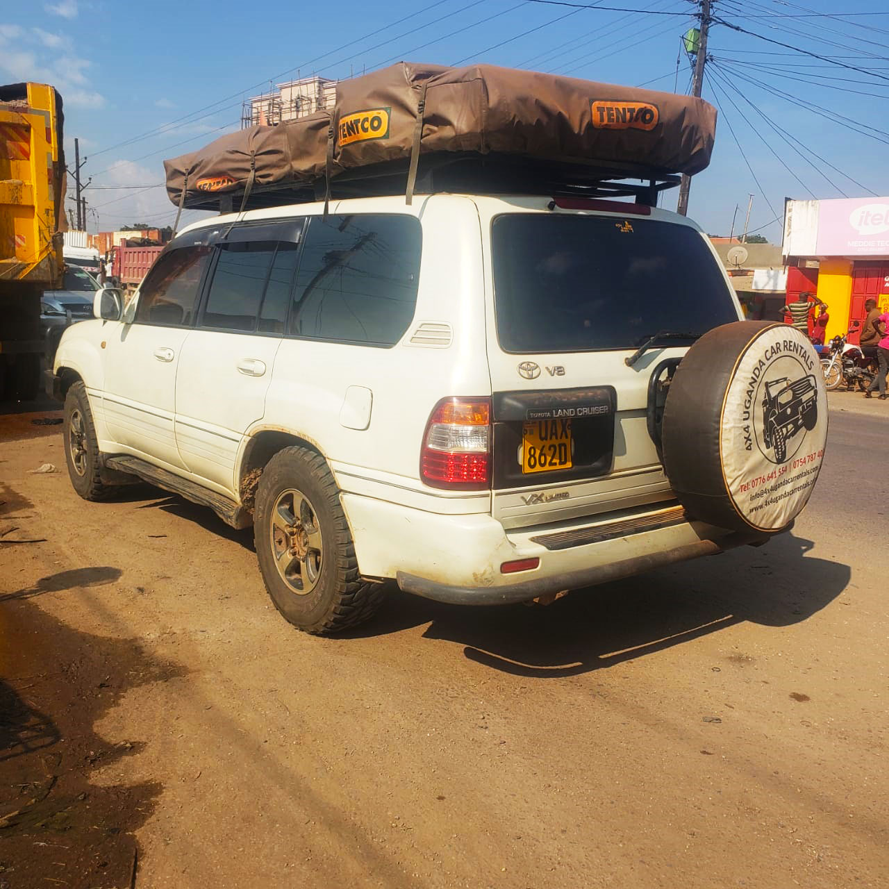 land-cruiser-v8-with-double-rooftop-tent - 4X4 Uganda car rentals – Self drive Car hire in Uganda
