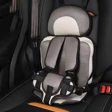 Car hire in Uganda with child seat - safe travel for families