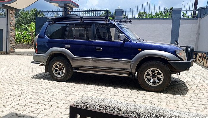 How to Find Cheap Car Hire in Uganda