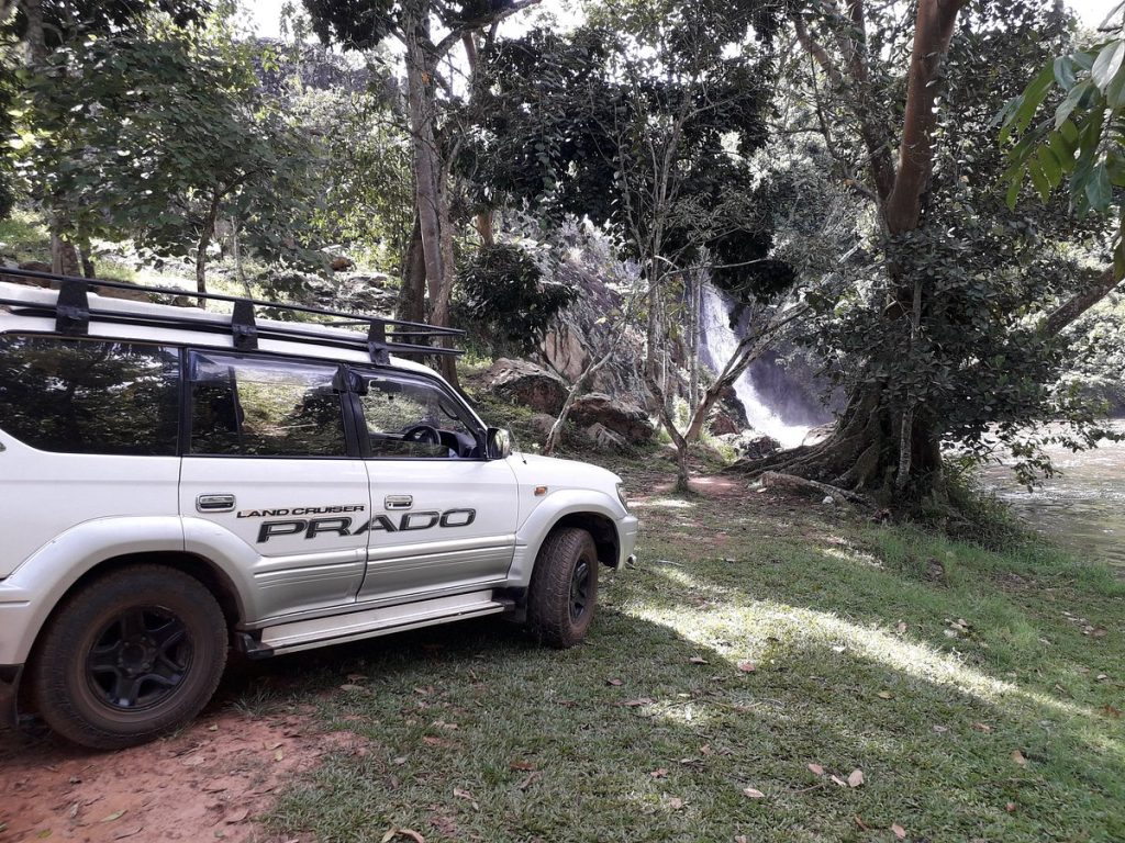 TX Land cruiser for family 